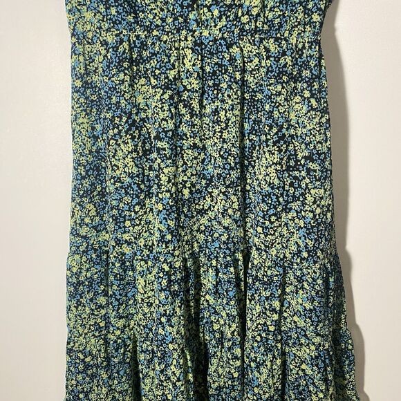 Steve Madden Dress Size Medium Green Black Blue Tiered Floral Midi Wedding Party - Picture 3 of 8